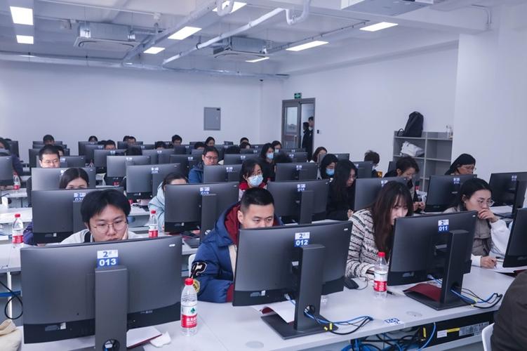 计算中心开展北京大学网站建设专项技术培训